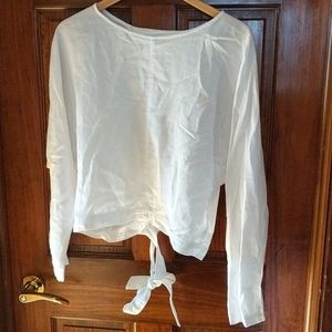 Cloth & stone large batwing white tie around top